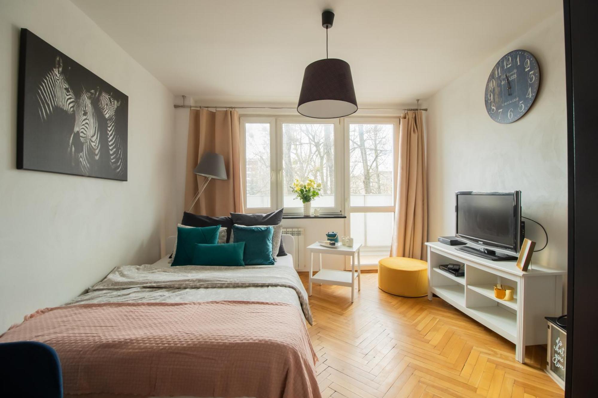 Piotrapartments - Bruna Green City Apartment Варшава Экстерьер фото