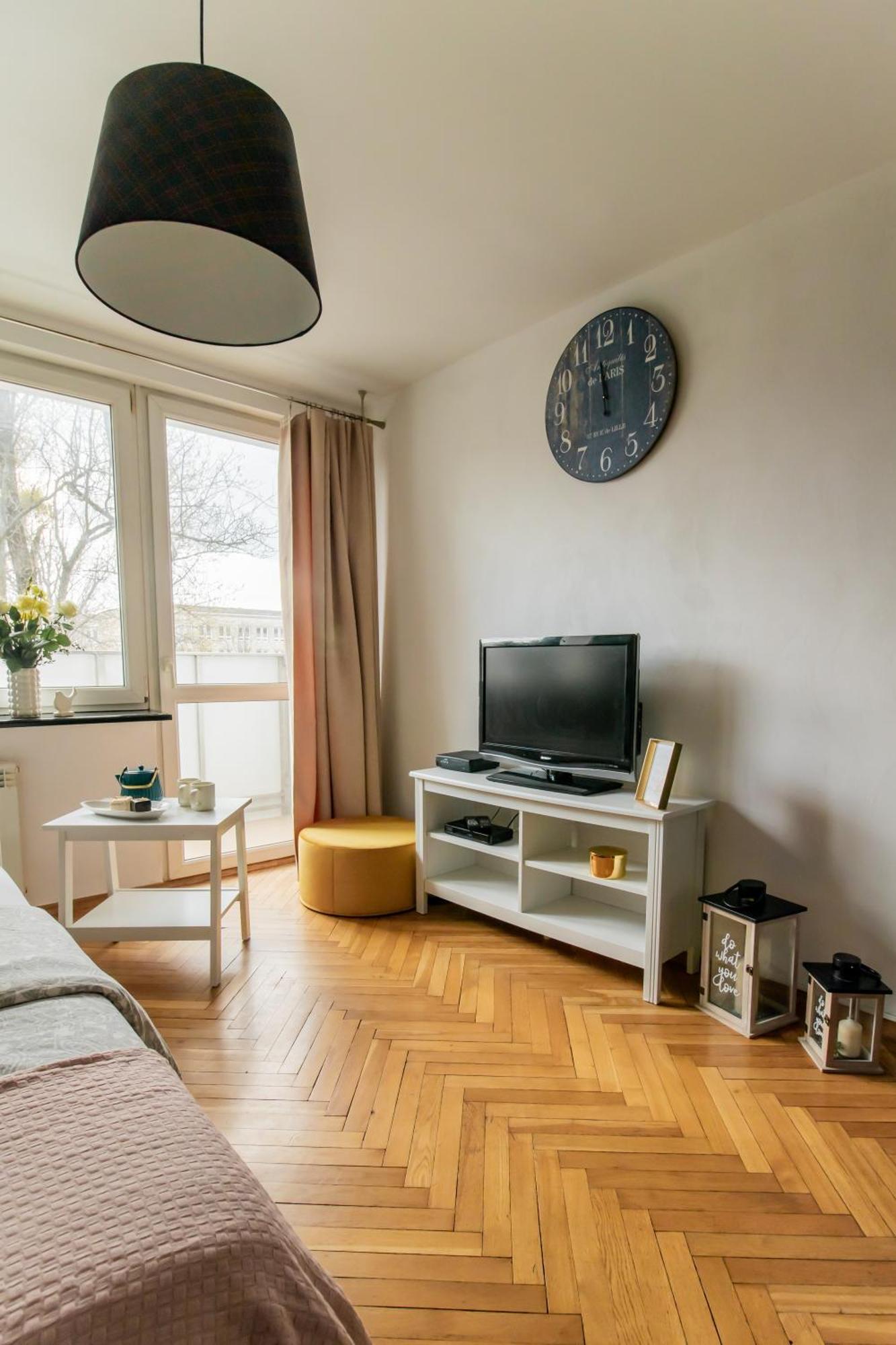 Piotrapartments - Bruna Green City Apartment Варшава Экстерьер фото
